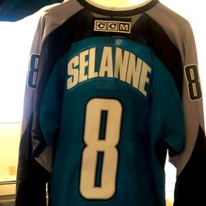 San Jose Sharks jersey